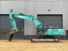 2018 Kobelco SK350LC-10 crawler excavator, side view 2018 Kobelco SK350LC-10 crawler excavator, side view