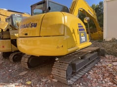 2020 Komatsu PC70-8 mini excavator rear view 2020 Komatsu PC70-8 mini excavator rear view