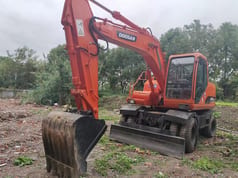 2018 Doosan DH150W-7 wheel excavator, front three-quarter view
