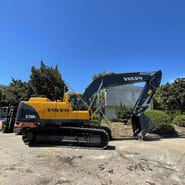 2023 Volvo EC210BLC crawler excavator side view 2023 Volvo EC210BLC crawler excavator side view