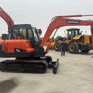 Koparka gąsienicowa Doosan DX60 z 2018 roku Koparka gąsienicowa Doosan DX60 z 2018 roku