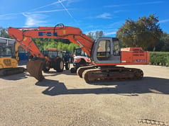1998 Fiat-Hitachi EX 215 crawler excavator, side view