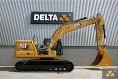 2020 Caterpillar 320 crawler excavator, side view