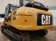 2018 Caterpillar 336D2 crawler excavator rear three-quarter view 2018 Caterpillar 336D2 crawler excavator rear three-quarter view