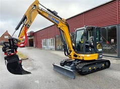 XCMG XE55E crawler excavator, side view
