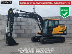 2025 Hyundai HX130 N crawler excavator, side view 2025 Hyundai HX130 N crawler excavator, side view