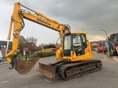 2015 Komatsu PC138US-10 crawler excavator, front three-quarter view 2015 Komatsu PC138US-10 crawler excavator, front three-quarter view