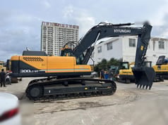 2019 Hyundai R300LC-9T crawler excavator, side profile view