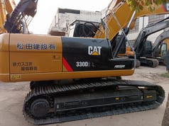2024 Caterpillar 330D2L crawler excavator side view