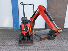 2014 Kubota U10-3 mini excavator, front three-quarter view 2014 Kubota U10-3 mini excavator, front three-quarter view