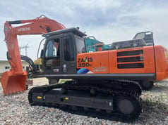2024 Hitachi ZAXIS 350H crawler excavator, side view 2024 Hitachi ZAXIS 350H crawler excavator, side view