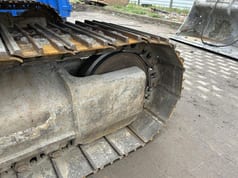 2015 Caterpillar 320EL crawler excavator track detail