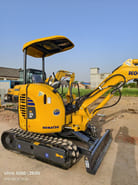 2023 Komatsu PC20MR mini excavator, side view 2023 Komatsu PC20MR mini excavator, side view