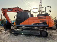 2024 Doosan DX300LC-9C crawler excavator, side view