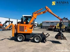 2016 Boki KIEFER 4551 mini excavator side view