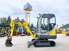 2019 Wacker Neuson ET16 mini excavator side view 2019 Wacker Neuson ET16 mini excavator side view