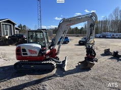 2021 Takeuchi TB370 crawler excavator, side view
