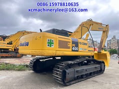 2024 Komatsu PC400 crawler excavator, rear three-quarter view 2024 Komatsu PC400 crawler excavator, rear three-quarter view