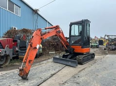 2006 Hitachi ZX27 U-2 mini excavator, front three-quarter view 2006 Hitachi ZX27 U-2 mini excavator, front three-quarter view
