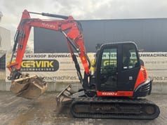 2015 Kubota KX080-4 mini excavator, side view 2015 Kubota KX080-4 mini excavator, side view