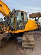 2019 JCB JS220XL excavator, side view 2019 JCB JS220XL excavator, side view