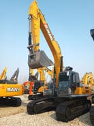 2023 XCMG XE305 crawler excavator, front three-quarter view