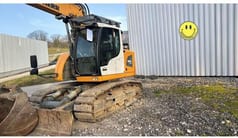2018 Liebherr R920 K NLC crawler excavator, side view