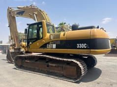 2006 Caterpillar 330CL crawler excavator, rear three-quarter view