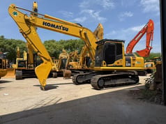 Гусеничний екскаватор 2020 Komatsu PC220-8, вигляд збоку