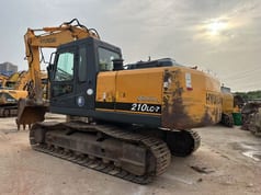 2017 Hyundai R210LC-7 crawler excavator, rear three-quarter view