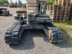 2002 Volvo EC 70 mini excavator undercarriage view 2002 Volvo EC 70 mini excavator undercarriage view