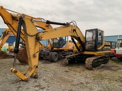 1996 Caterpillar 320N crawler excavator, side view 1996 Caterpillar 320N crawler excavator, side view