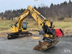 2011 Komatsu PC228USLC-8 crawler excavator, side view