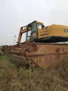 2016 XGMA XG822LC amphibious excavator, side view 2016 XGMA XG822LC amphibious excavator, side view