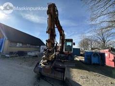 2001 Atlas 1404 wheel excavator, front view