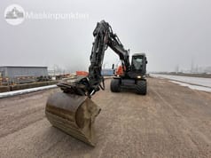2019 Atlas 160W Swedish Edition wheel excavator, front three-quarter view