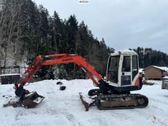 2002 Kubota KX161-2 crawler excavator, side view 2002 Kubota KX161-2 crawler excavator, side view