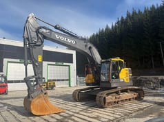 2019 Volvo ECR355EL crawler excavator, side view