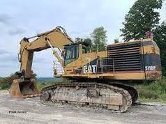 2003 Caterpillar 5110 B crawler excavator, side profile view 2003 Caterpillar 5110 B crawler excavator, side profile view