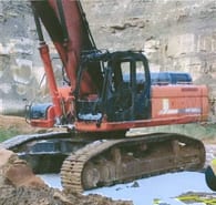 2010 Doosan DX480 LC crawler excavator side view 2010 Doosan DX480 LC crawler excavator side view