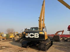2019 JCB JS220LC crawler excavator, rear view 2019 JCB JS220LC crawler excavator, rear view