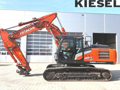 2021 Hitachi ZX250 LCN-7 crawler excavator, side view 2021 Hitachi ZX250 LCN-7 crawler excavator, side view