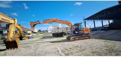 Doosan DX140LC-5 crawler excavator, side view Doosan DX140LC-5 crawler excavator, side view