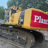 2020 Komatsu PC700 LC crawler excavator rear three-quarter view