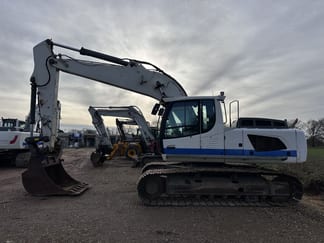 Гусеничный экскаватор Liebherr R924LC, 2013 г. Гусеничный экскаватор Liebherr R924LC, 2013 г.