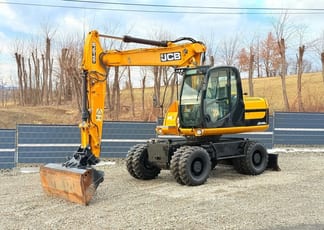 2011 JCB JS145W Escavatore su ruote