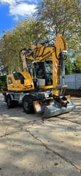 2017 Liebherr A914 COMPACT Колісний екскаватор 2017 Liebherr A914 COMPACT Колісний екскаватор