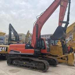 Excavadora sobre orugas Doosan DX225LC-9C de 2022