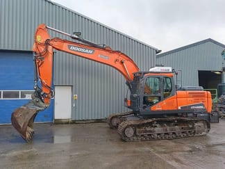 2018 Doosan DX225LC-5 Gąsienicowa koparka 2018 Doosan DX225LC-5 Gąsienicowa koparka