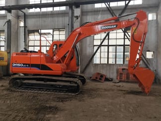 Escavatore cingolato Doosan DH150LC-7